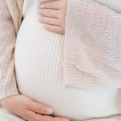 厂二代做🥩短视频，未🕷🇭🇲必是一条新职业道🇮🇳路，更像是一种🍟🧴